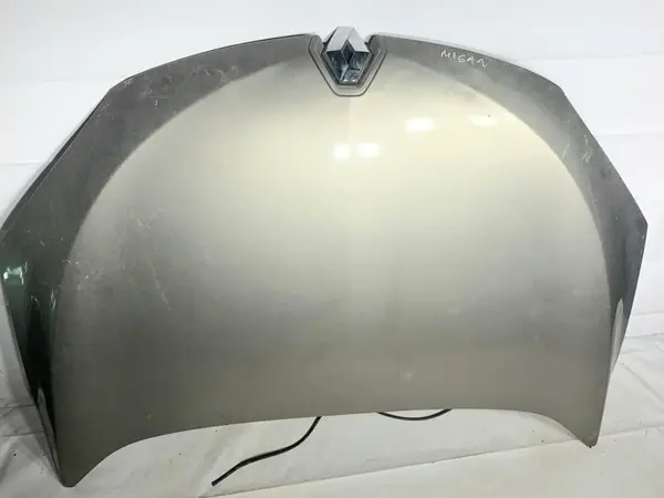 Capota motor (cu defect) culoare crem Renault Megane 3 (2008-2012)