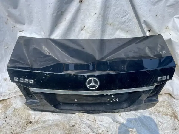 Capota portbagaj culoare negru 197 (obsidianschwarz - metalliclack) Mercedes E-Class (2009->) [W212]