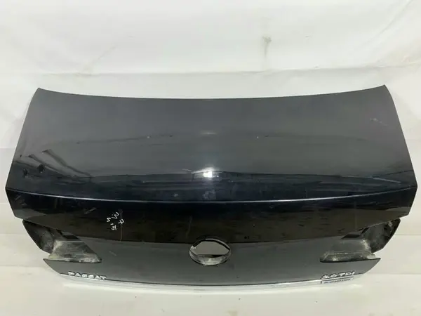 Capota portbagaj culoare negru - lc9x Volkswagen Passat B7 (2010-2014)