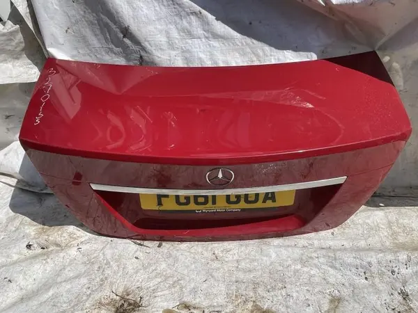 Capota portbagaj culoare rosu cod:590 Mercedes C-class facelift (2011-2015) [w204]
