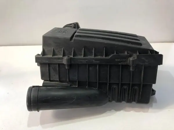 Carcasa filtru aer 1K0129607S Volkswagen Golf 5 Plus (2004-2008) 2.0 tdi