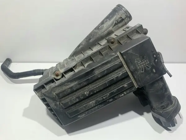 Carcasa filtru aer 3C0129601CA Volkswagen Golf 6 (2008-2013) 1.6 tdi CAY