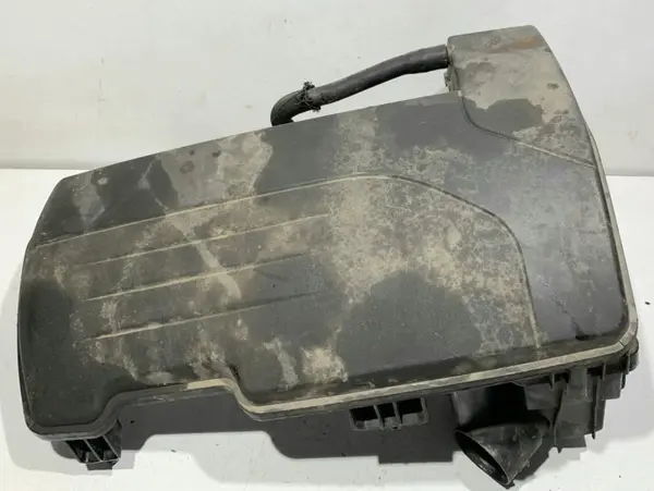 Carcasa filtru aer 8200517765 Dacia Logan 2 (2012-2017) 1.2 benzina D4F (732); D4F732