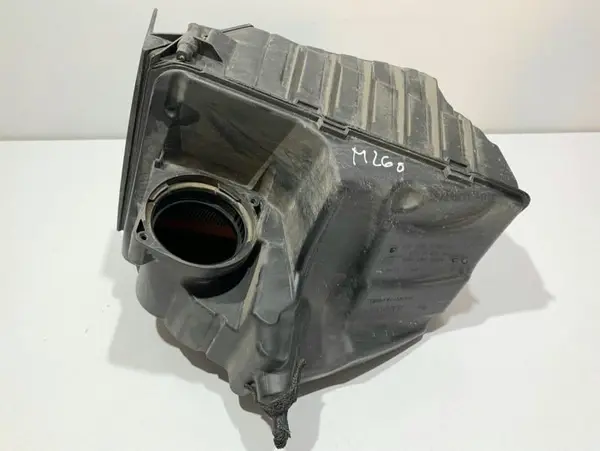 Carcasa filtru aer 8200947663-E Renault Megane 3 facelift (2012-2016) 1.5 dci K9K (636)