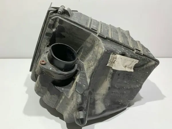 Carcasa filtru aer 8200947663 Renault Grand Scenic 3 (2009-2011) 1.6 benzina K4M (858)