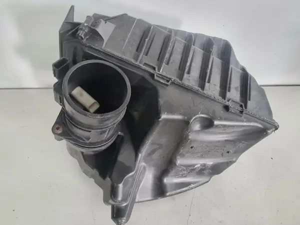 Carcasa filtru aer 8200947663 Renault Megane 3 (2008-2012)