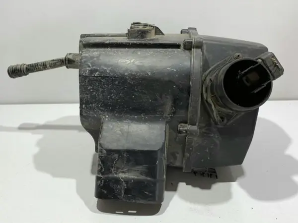 Carcasa filtru aer cu debitmetru 03L906461 Volkswagen Passat B6 3C (2005-2010) 2.0 tdi; 1.6 tdi CFFB; CAYA