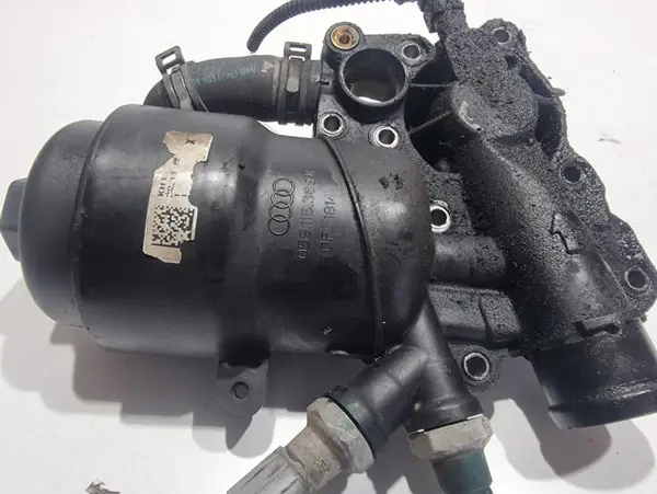 Carcasa filtru ulei 059115389K Audi Q5 (2008-2012) [8R] 3.0 tdi Crc