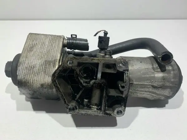 Carcasa filtru ulei / termoflot 045115389K Audi Q5 (2008-2012) [8R] 2.0 tdi caga