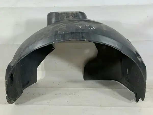 Carenaj roata dreapta fata Ford Kuga (2008-2012)