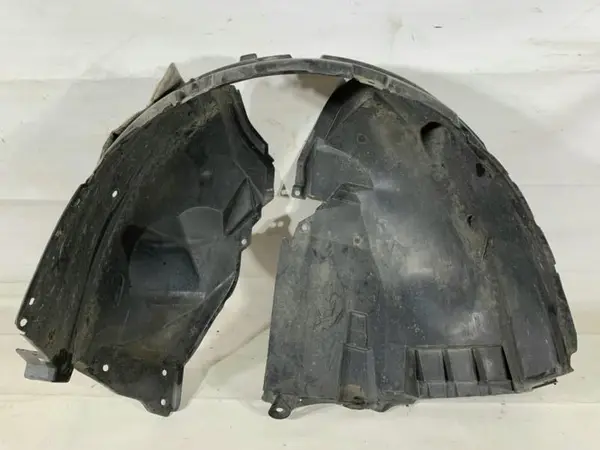 Carenaj roata dreapta fata Nissan Qashqai 2 (2013-2016) [J11]