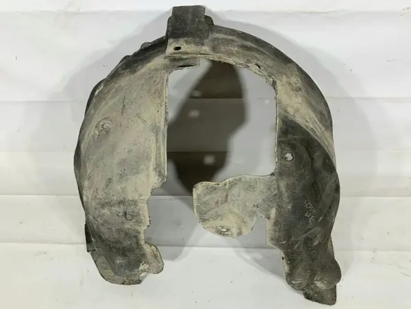 Carenaj roata dreapta fata Renault Grand Scenic 3 (2009-2011)