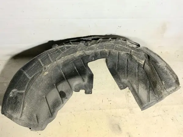 Carenaj roata stanga spate 8W0810171G Audi A4 (2015-2019) [8W2, B9]