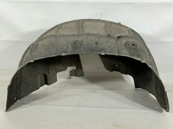 Carenaj roata stanga spate Volkswagen Tiguan (2007-2011)