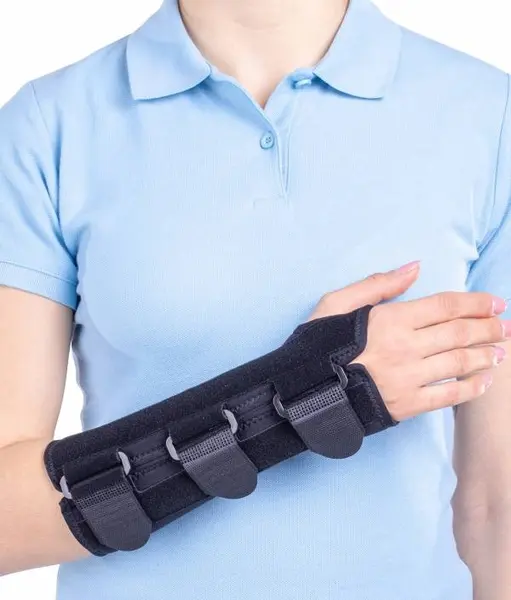 CARPOFIX MANU Orteza incheietura fixa, marimea 4 – Stanga