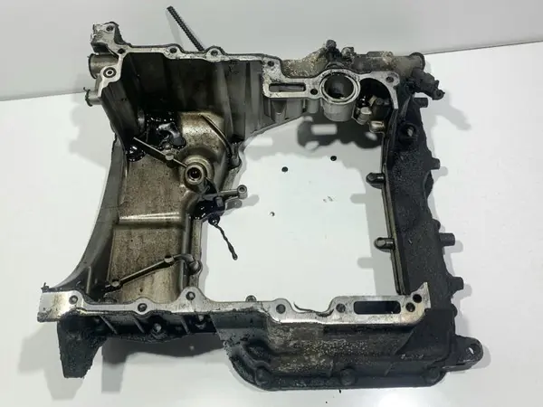 Carter motor / baie ulei superioara 059103601CC Audi A6 (2010-2018) [4G2, C7] 3.0 tdi CJGA