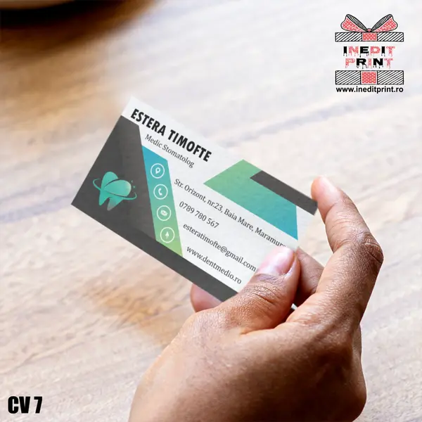 Carti de vizita personalizate CV7