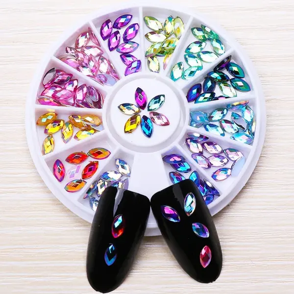 Carusel Cristale Colorate Tip Navette Unghii – Decor Nail Art SAF14