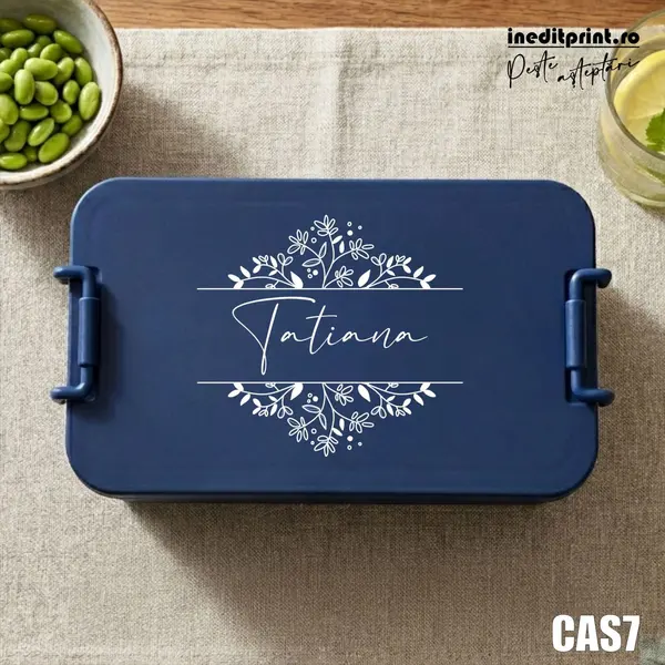 Caserola personalizata cu Nume CAS7 Bleumarin