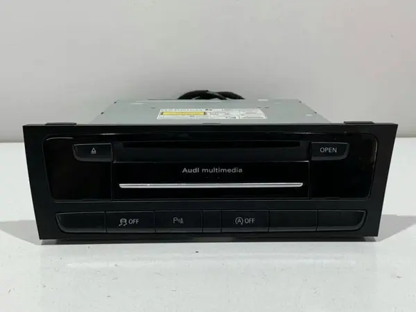 Cd player auto 8R2035666B Audi A5 (2007-2011) [8T3]