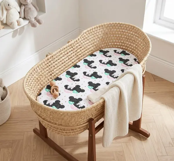 Cearceaf pentru saltea landou copii Kerstin Minnie 80 x 38cm, din bumbac 100, cu elastic roata