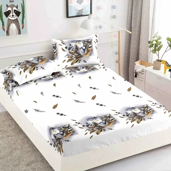 Cearsaf cu elastic, Bumbac FINET, 160/180x200cm, 2 fete de perne 50x70cm, Jojo Home, Alb, lupi, pene