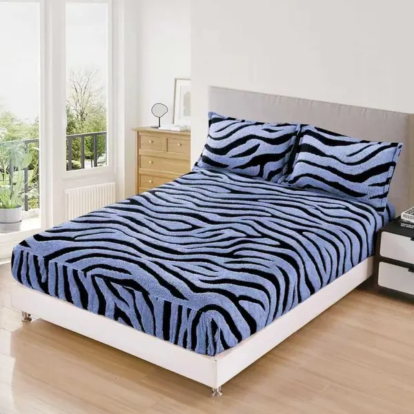 Cearsaf cu Elastic, Cocolino Sherpa Touch, 180x200cm si 2 fete de perna 50x70cm, Model Zebrat, Albastru