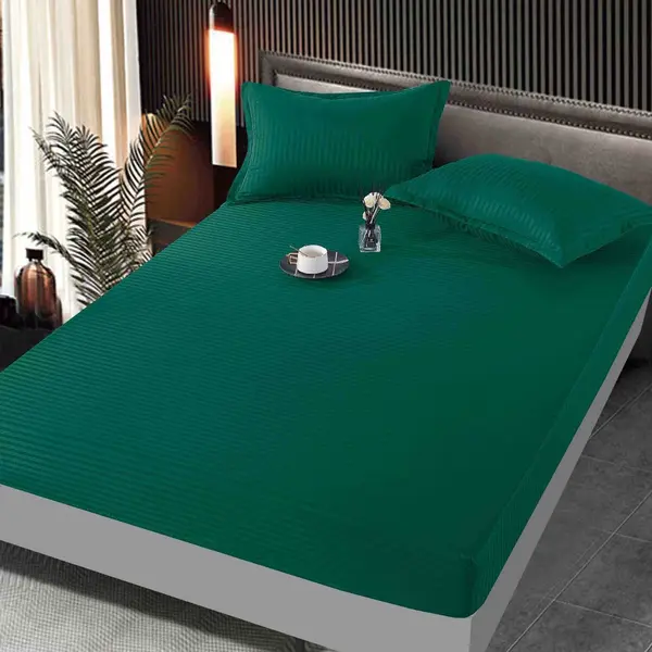 Cearsaf cu Elastic, JoJo Home, Damasc Finetat, 160x200 cm, 2 Fete de Perna 50x70 cm, Verde Smarald