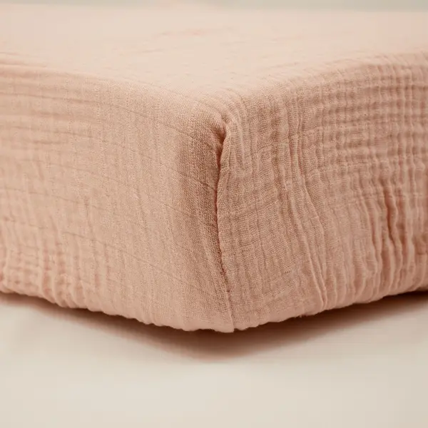 Cearșaf din muselină cu elastic Little Band – 60x120 cm, 2 bucăți, alb/roz