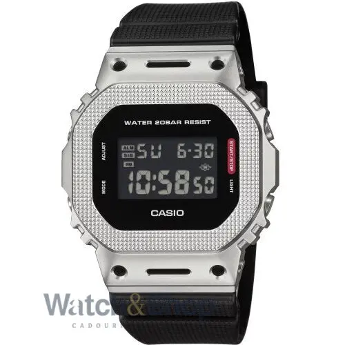 Ceas Casio Casio G-Shock GM-5600M-1