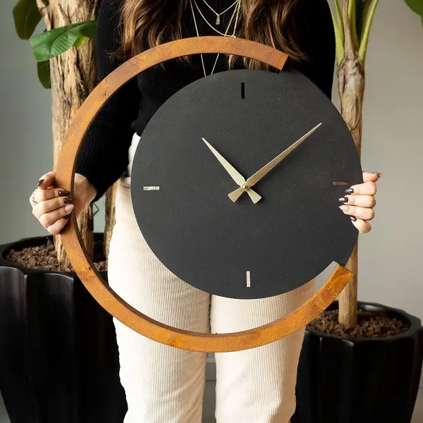 Ceas de perete Decorativ Moon Time Wooden Metal, Negru, 48x48 cm