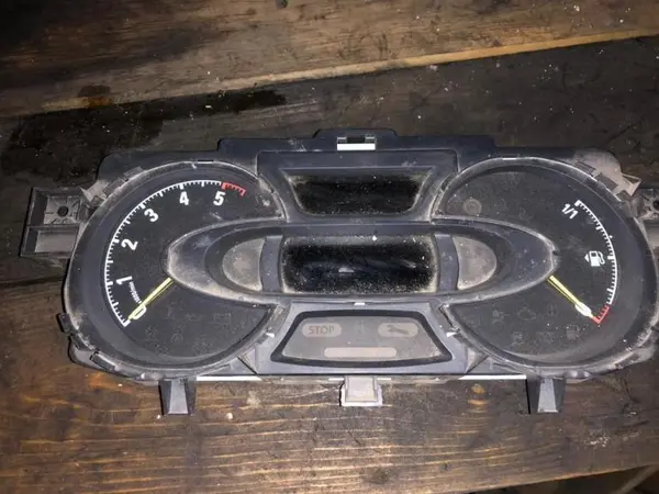 Ceasuri bord 248107330r Opel Vivaro (2012->) 1.6 tdi