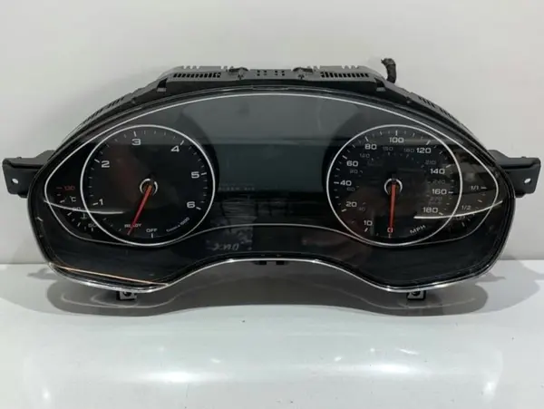 Ceasuri bord anglia 4G8920987 Audi A6 (2010-2018) [4G2, C7] 3.0 tdi CZVA