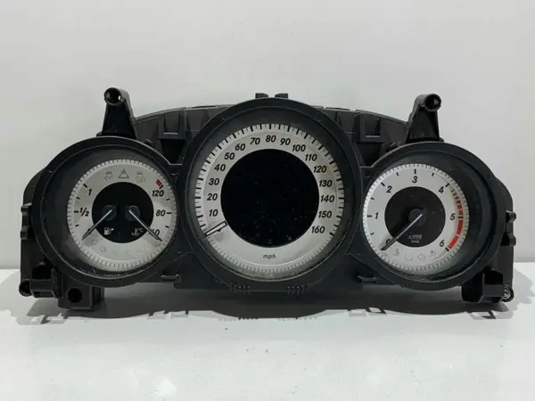 Ceasuri bord anglia A2049005813 Mercedes C-class facelift (2011-2015) [w204] 2.2 cdi 651911