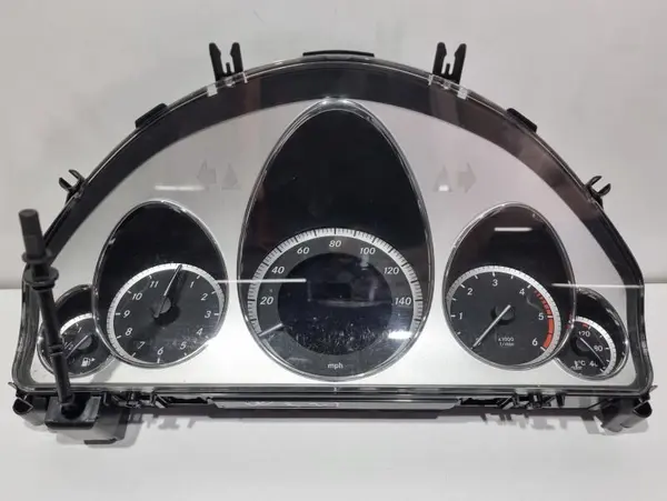 Ceasuri bord anglia A2129004313 Mercedes E-Class (2009->) [C207] 2.2 cdi A651