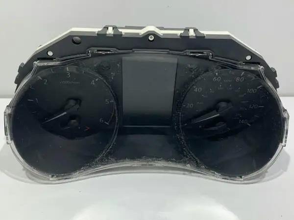 Ceasuri bord anglia Nissan Qashqai 2 (2013-2016) [J11] 1.5 dci K9K 636