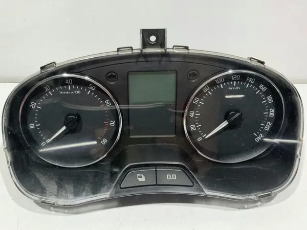 Ceasuri bord europa 5J0920810E Skoda Fabia 2 facelift (2010-2014) 1.2 tsi CBZA
