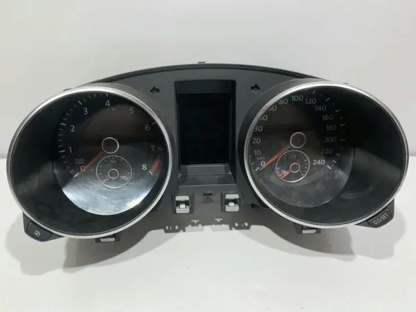 Ceasuri bord europa 5K0920860D Volkswagen Golf 6 (2008-2013) 1.4 mpi; 1.4 tsi CGGA; CAXA