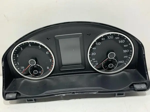Ceasuri bord europa 5N0920872 Volkswagen Tiguan facelift (2011-2015) 1.4 tsi CAXA