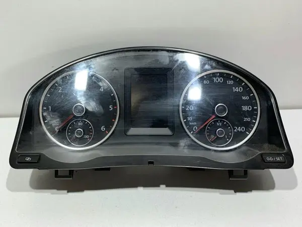 Ceasuri bord europa 5N0920872A Volkswagen Tiguan (2007-2011) 2.0 tdi CFFB