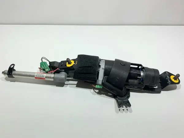 Centura de siguranta dreapta fata 6152755R0B Volvo XC60 (2008-2013)