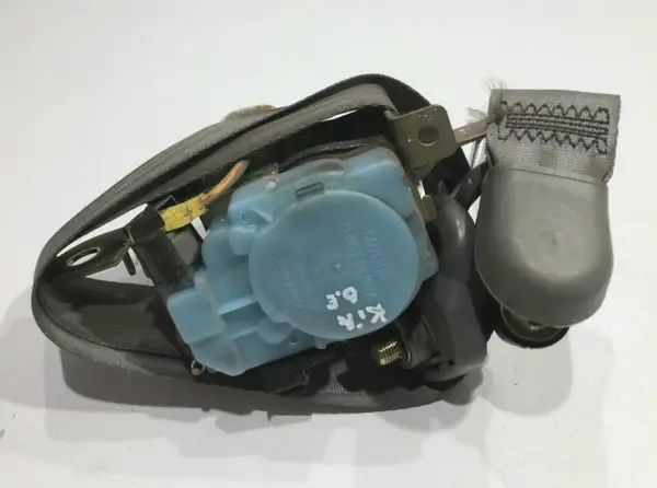 Centura de siguranta dreapta fata 91710-3e030 Kia Sorento (2002-2009)