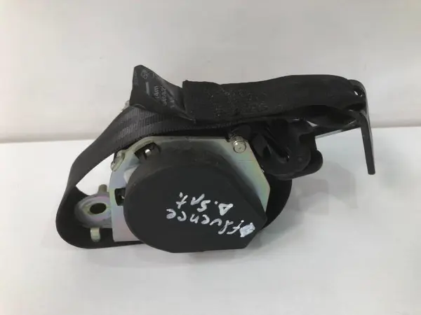 Centura de siguranta dreapta spate 888400034r Renault Fluence (2009-2012)
