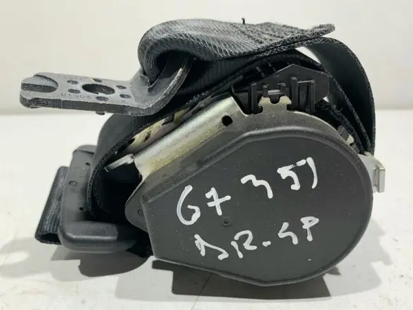 Centura de siguranta stanga / dreapta spate 5G0857805 Volkswagen Golf 7 (2012-2017)