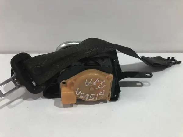 Centura de siguranta stanga fata 307421499 Opel Insignia A (2008-2013)