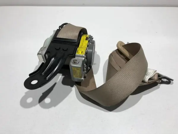 Centura de siguranta stanga spate 0435028 Lexus IS 2 (2005-2013)