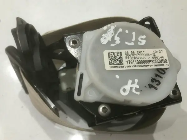 Centura de siguranta stanga spate 7P0857805C Porsche Cayenne (2010-2014)