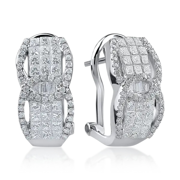 Cercei din aur alb cu diamante baguette, princess si rotunde de 1.41ct