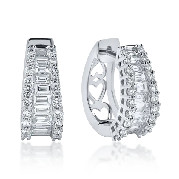 Cercei din aur alb cu diamante baguette si rotunde microsetting de 1.7ct
