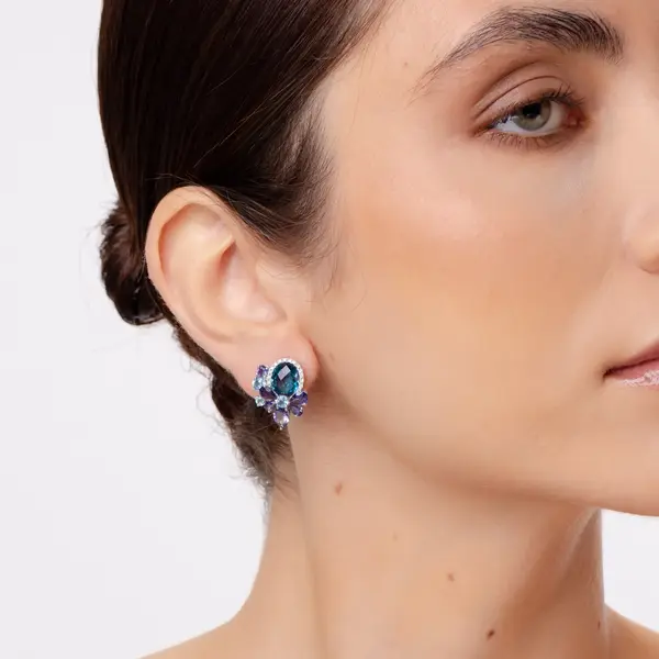 Cercei din aur alb cu pietre pretioase si semipretioase de 11.1ct